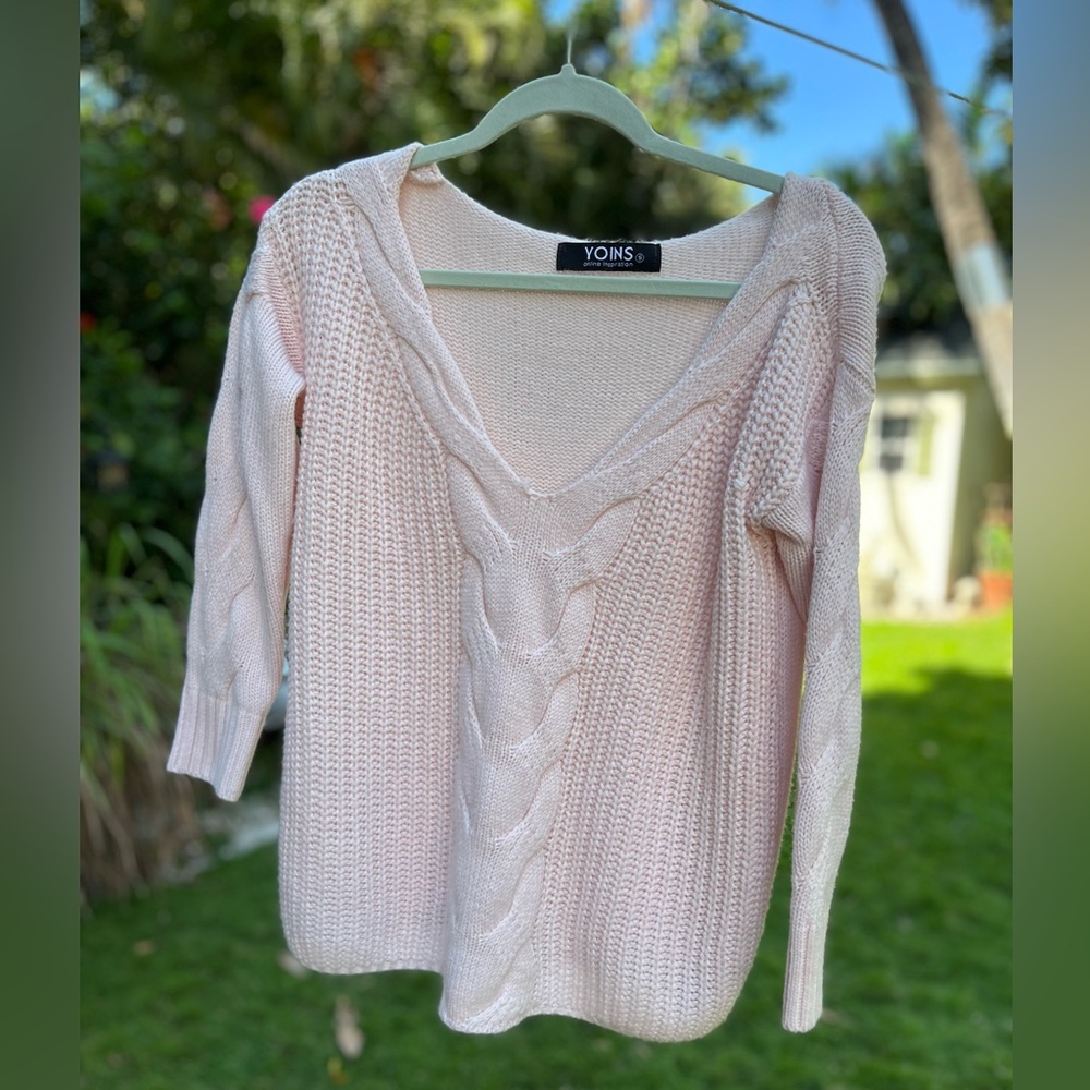 Pink - sweater - small - Picture 2 of 3